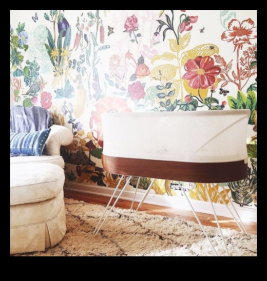 Imprimeuri florale Bouncing Blossoms pentru o pepinieră dulce și elegantă 2 Bouncing Blossoms: Delicii florale în echipament pentru bebeluși