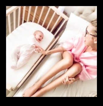 Cradle Comforts 5 practici sigure și confortabile pentru bebeluș 3 Confort pentru leagăn: practici sigure și confortabile pentru bebeluși