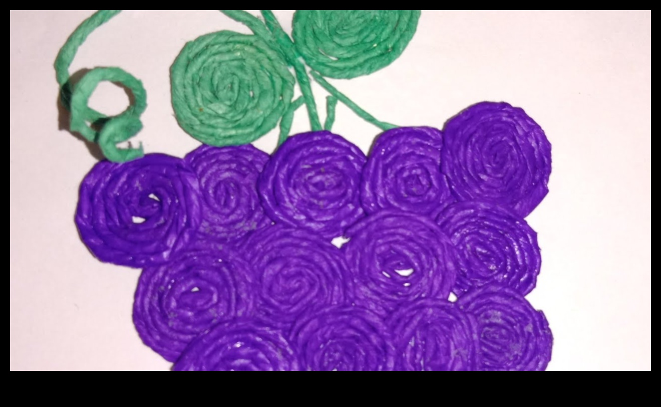 Meșteșuguri din hârtie cu o răsucire 3 Fabricare cu hârtie cu model: proiectare cu delicii imprimate