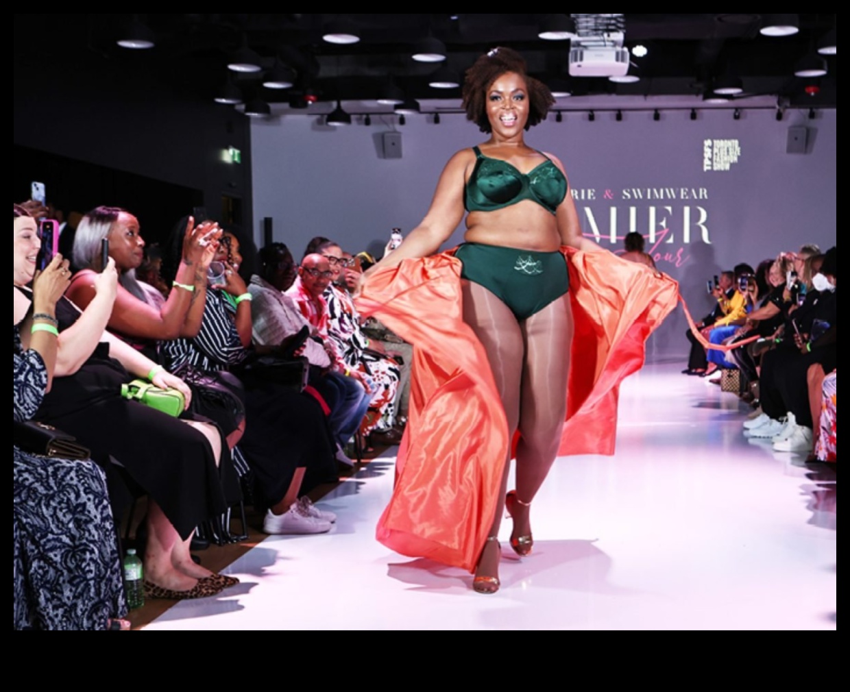 Moda mărimii plus O sărbătoare a curbelor 3 Încredere încrezătoare: Îmbrăcăminte și accesorii DIY pentru mărimi Plus