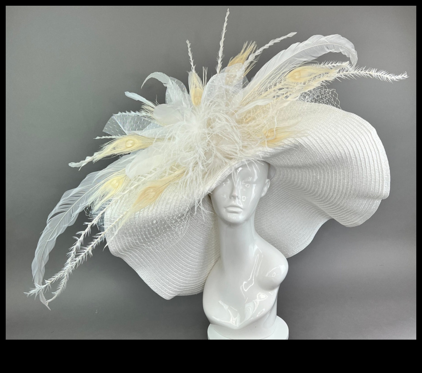 Pălăriile Heavenly Hats Perfect pentru Micul tău Înger 2 Pălării Heavenly: drăguțe și confortabile căciuli pentru bebeluși