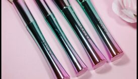 Știința pensulelor Înțelegerea anatomiei instrumentelor de fardat de nota 4 Știința pensulelor: înțelegerea anatomiei instrumentelor de machiaj de calitate